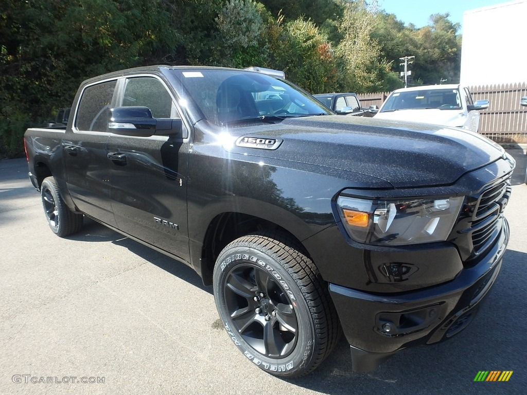 2020 1500 Big Horn Night Edition Crew Cab 4x4 - Diamond Black Crystal Pearl / Black photo #8