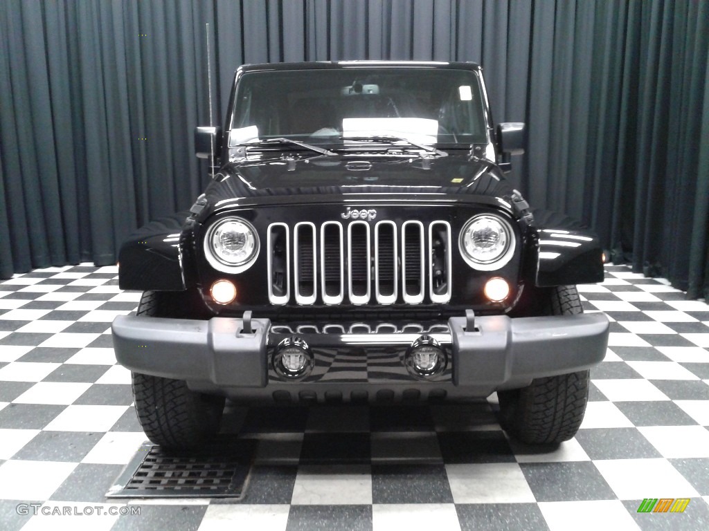 2017 Wrangler Sahara 4x4 - Black / Black/Dark Saddle photo #3