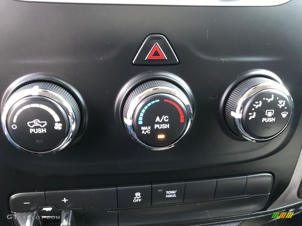 2017 1500 Express Crew Cab 4x4 - True Blue Pearl / Black/Diesel Gray photo #27