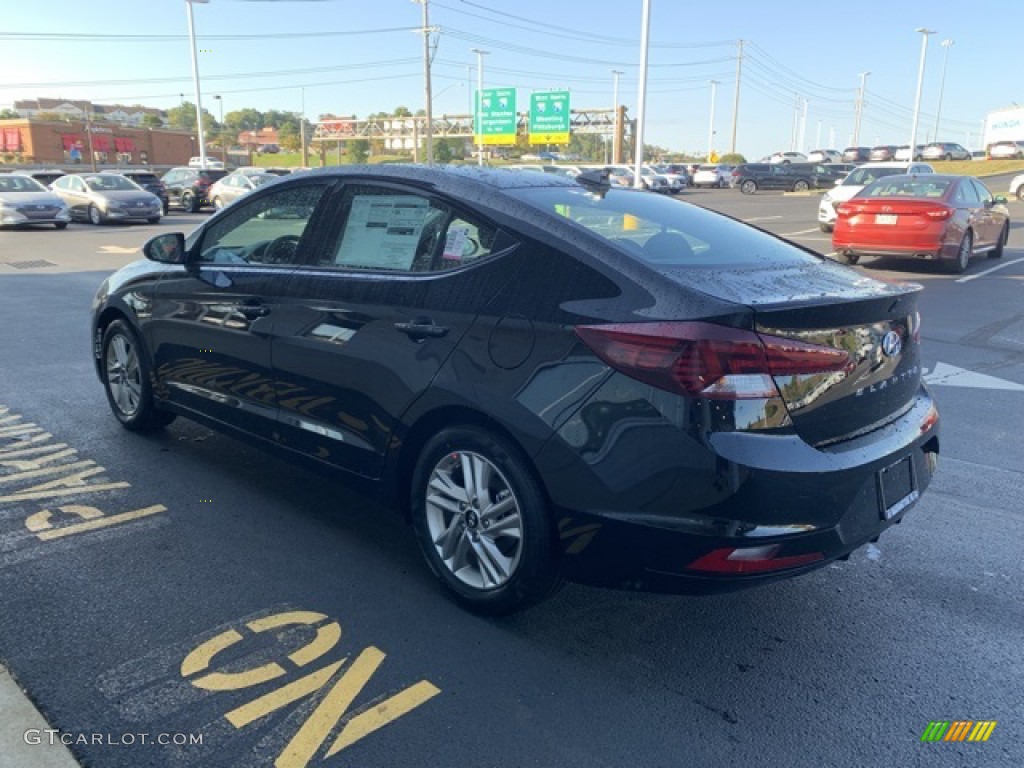 2020 Elantra SEL - Phantom Black / Black photo #6