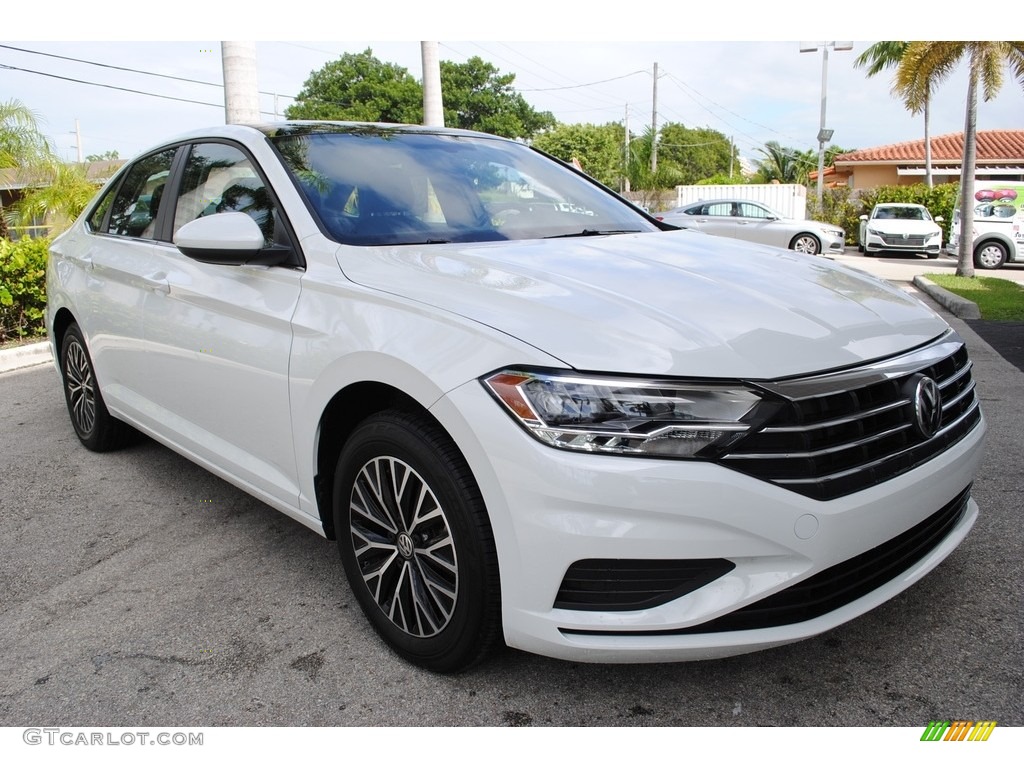 Pure White 2019 Volkswagen Jetta SE Exterior Photo #135303971
