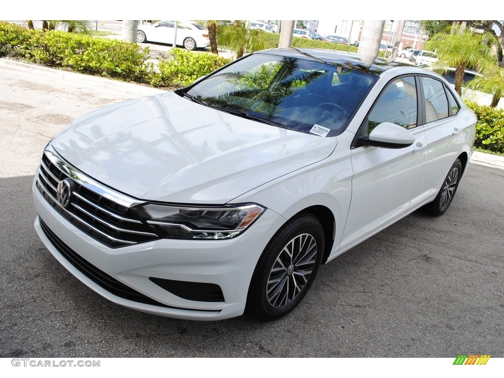Pure White 2019 Volkswagen Jetta SE Exterior Photo #135303986