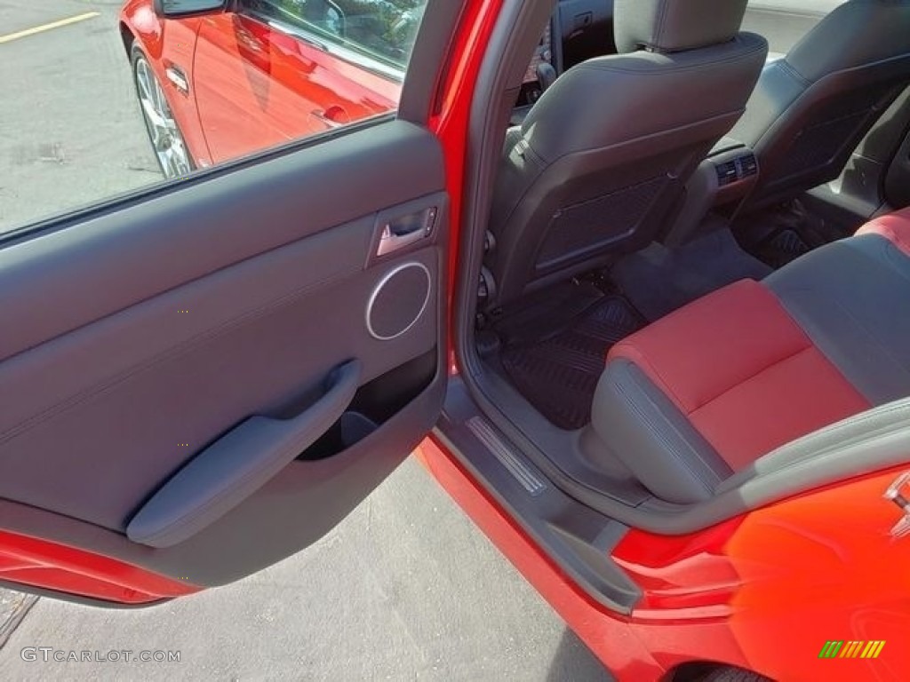 2009 G8 GXP - Liquid Red / Onyx/Red photo #14