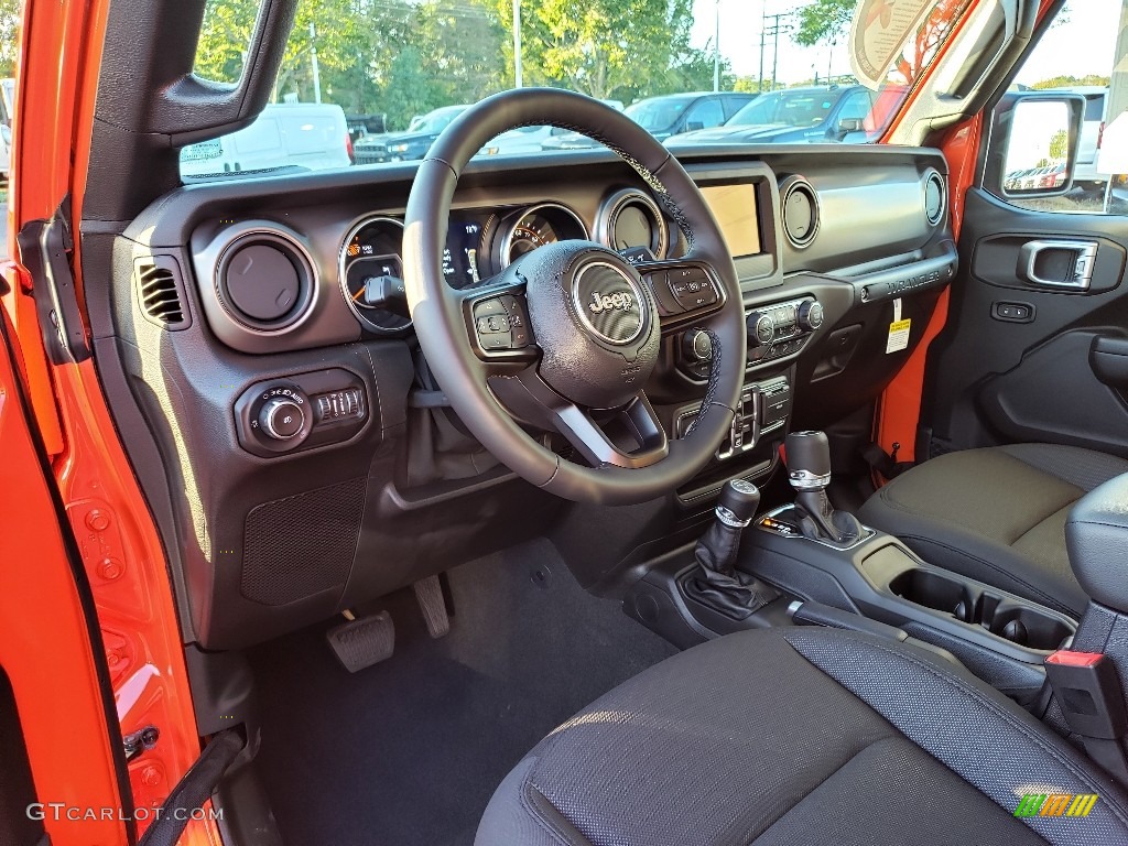 2020 Jeep Wrangler Unlimited Sport 4x4 Front Seat Photo #135305183