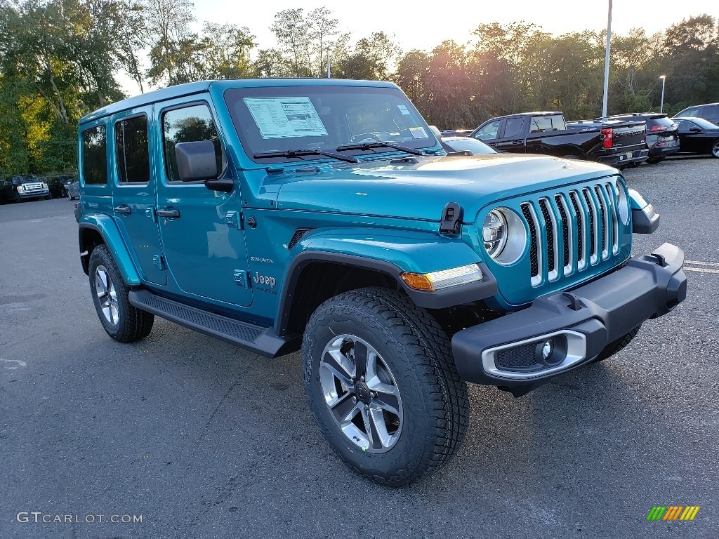 Bikini Pearl 2020 Jeep Wrangler Unlimited Sahara 4x4 Exterior Photo #135305219