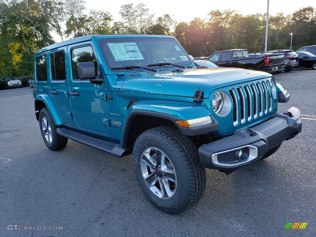 2020 Wrangler Unlimited Sahara 4x4 - Bikini Pearl / Black photo #1