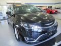 2017 Brilliant Black Crystal Pearl Chrysler Pacifica Touring L  photo #6