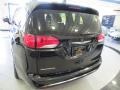 2017 Brilliant Black Crystal Pearl Chrysler Pacifica Touring L  photo #9