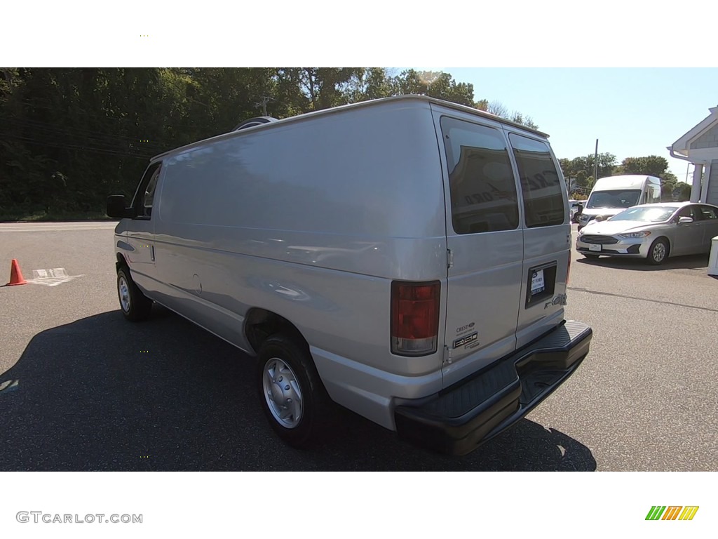 2011 E Series Van E150 Commercial - Ingot Silver Metallic / Medium Flint photo #5