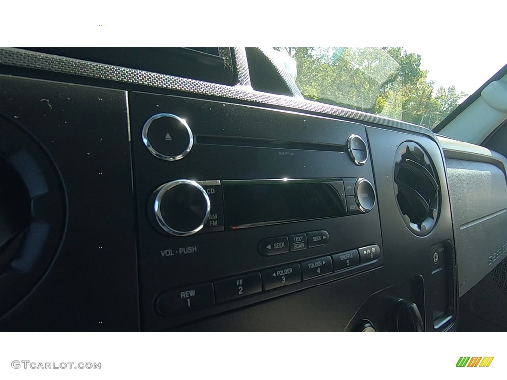 2011 E Series Van E150 Commercial - Ingot Silver Metallic / Medium Flint photo #14
