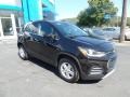 Mosaic Black Metallic - Trax LT AWD Photo No. 4