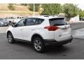 Super White - RAV4 XLE Photo No. 4