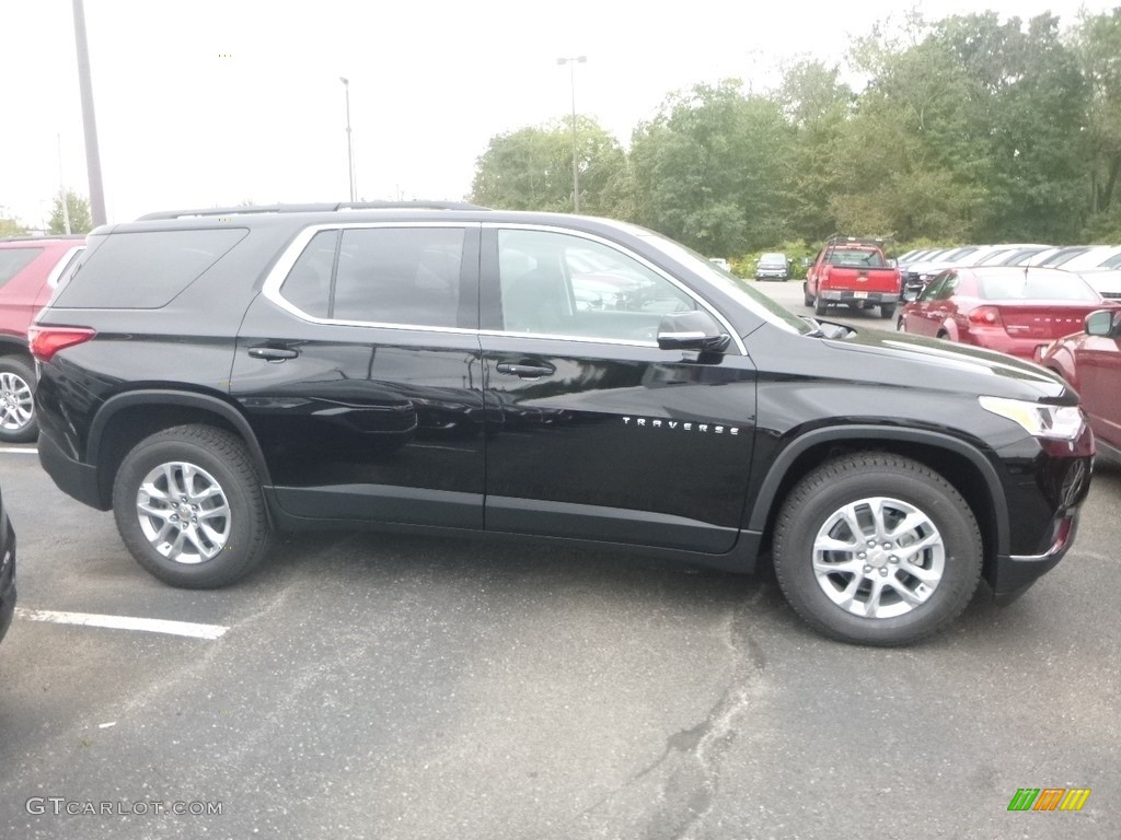 Mosaic Black Metallic 2020 Chevrolet Traverse LT AWD Exterior Photo #135317008