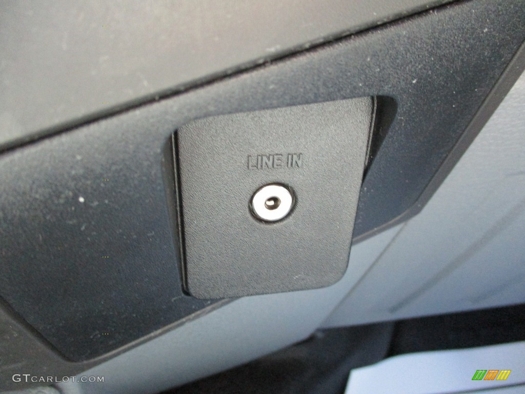 2013 F250 Super Duty XL SuperCab 4x4 - Blue Jeans Metallic / Steel photo #23