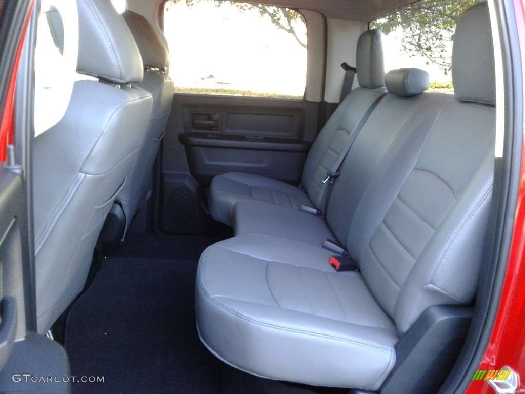 2018 1500 Express Crew Cab 4x4 - Flame Red / Black/Diesel Gray photo #11