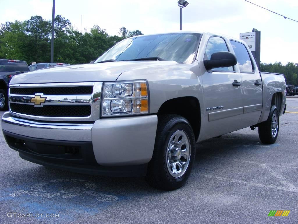 2008 Silverado 1500 LT Crew Cab - Silver Birch Metallic / Light Titanium/Ebony Accents photo #4