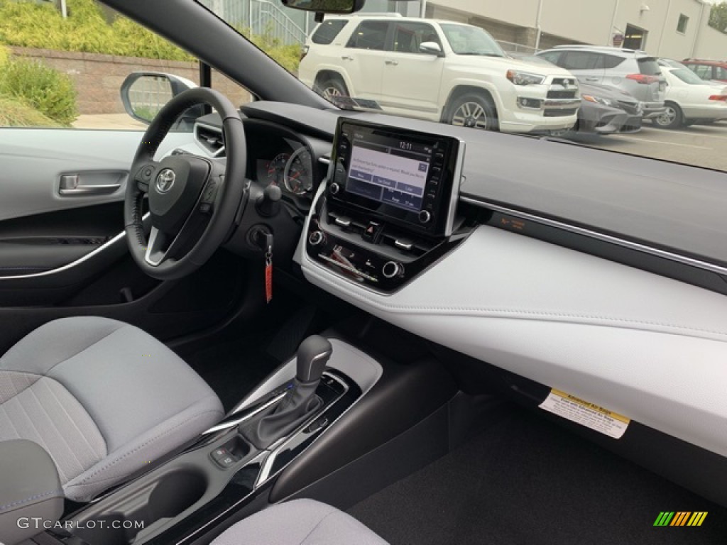 2020 Toyota Corolla SE Light Gray Dashboard Photo #135320464