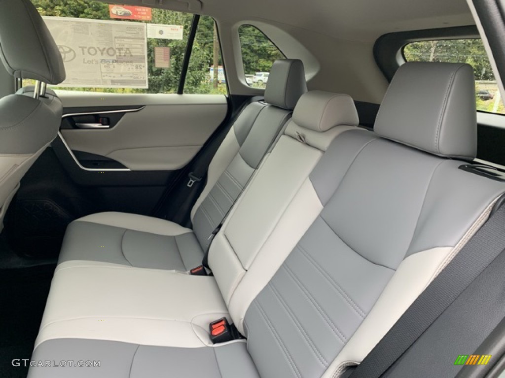 Light Gray Interior 2019 Toyota RAV4 XLE AWD Photo #135325150
