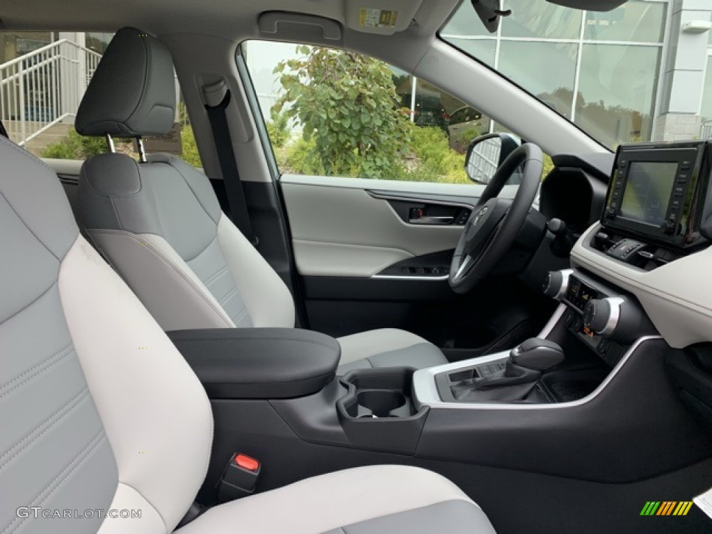 2019 Toyota RAV4 XLE AWD Front Seat Photo #135325306