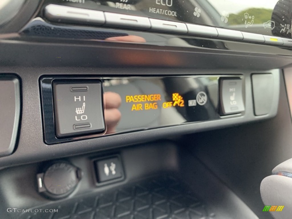 2019 RAV4 XLE AWD - Lunar Rock / Light Gray photo #23