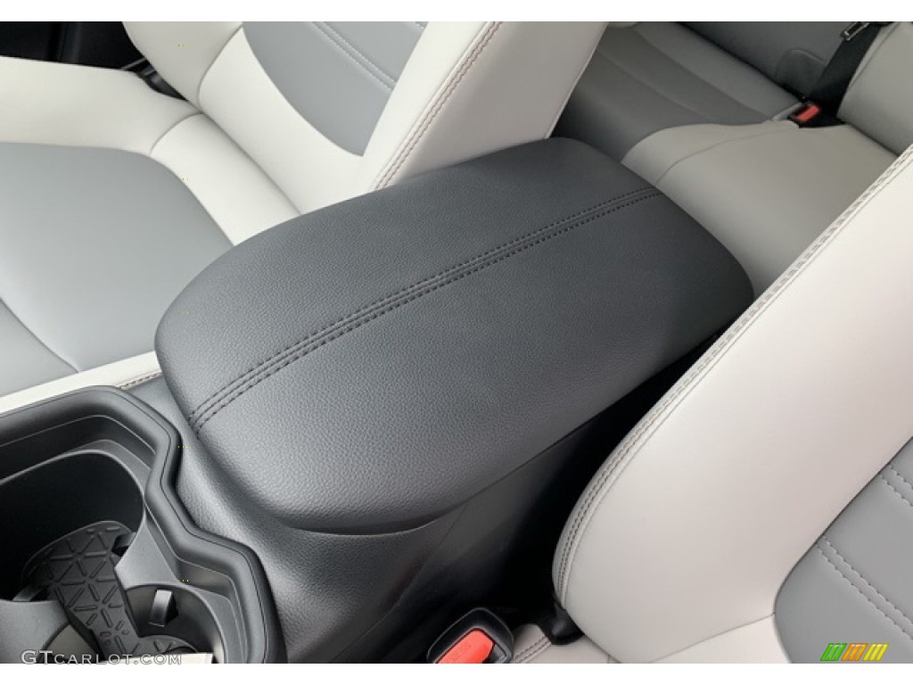 2019 RAV4 XLE AWD - Lunar Rock / Light Gray photo #26
