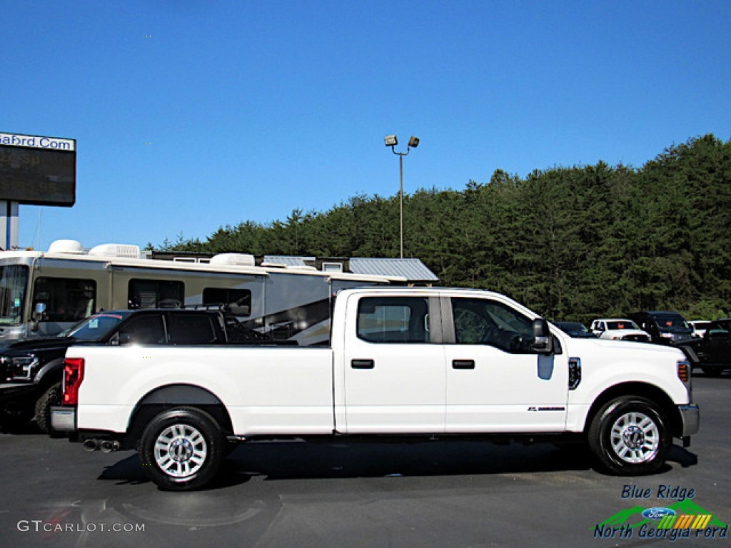 2019 F250 Super Duty XL Crew Cab - Oxford White / Earth Gray photo #6