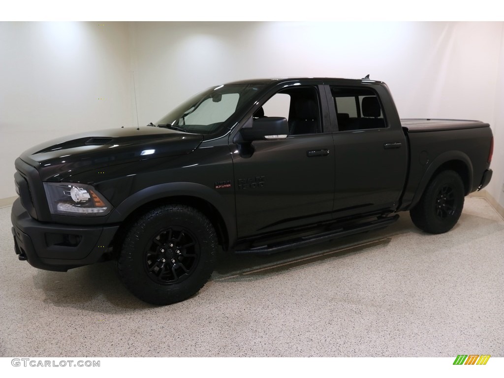 2018 1500 Rebel Crew Cab 4x4 - Brilliant Black Crystal Pearl / Black photo #3
