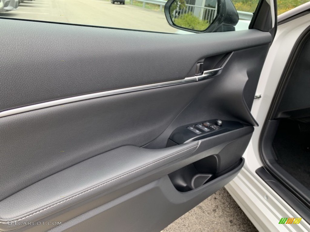 2020 Toyota Camry XSE Black Door Panel Photo #135325735