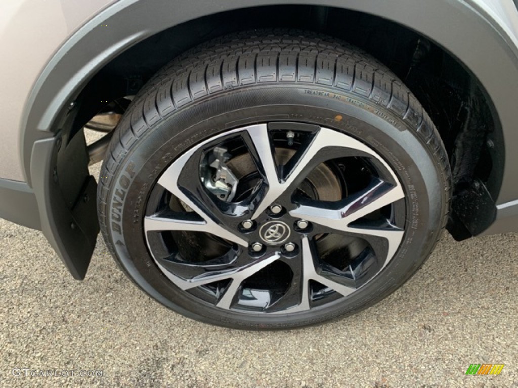 2019 Toyota C-HR XLE Wheel Photos