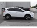 Super White - RAV4 XLE Photo No. 7