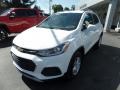 Summit White - Trax LT AWD Photo No. 3