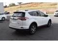 Super White - RAV4 LE Photo No. 6