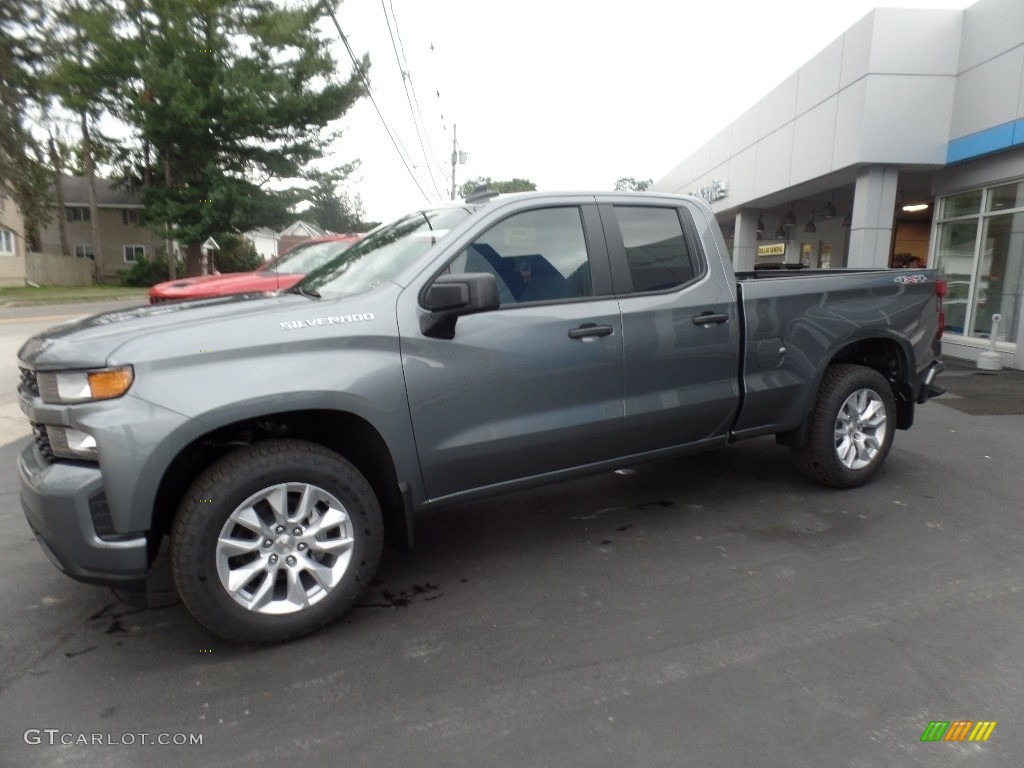 Satin Steel Metallic 2020 Chevrolet Silverado 1500 Custom Double Cab 4x4 Exterior Photo #135328135