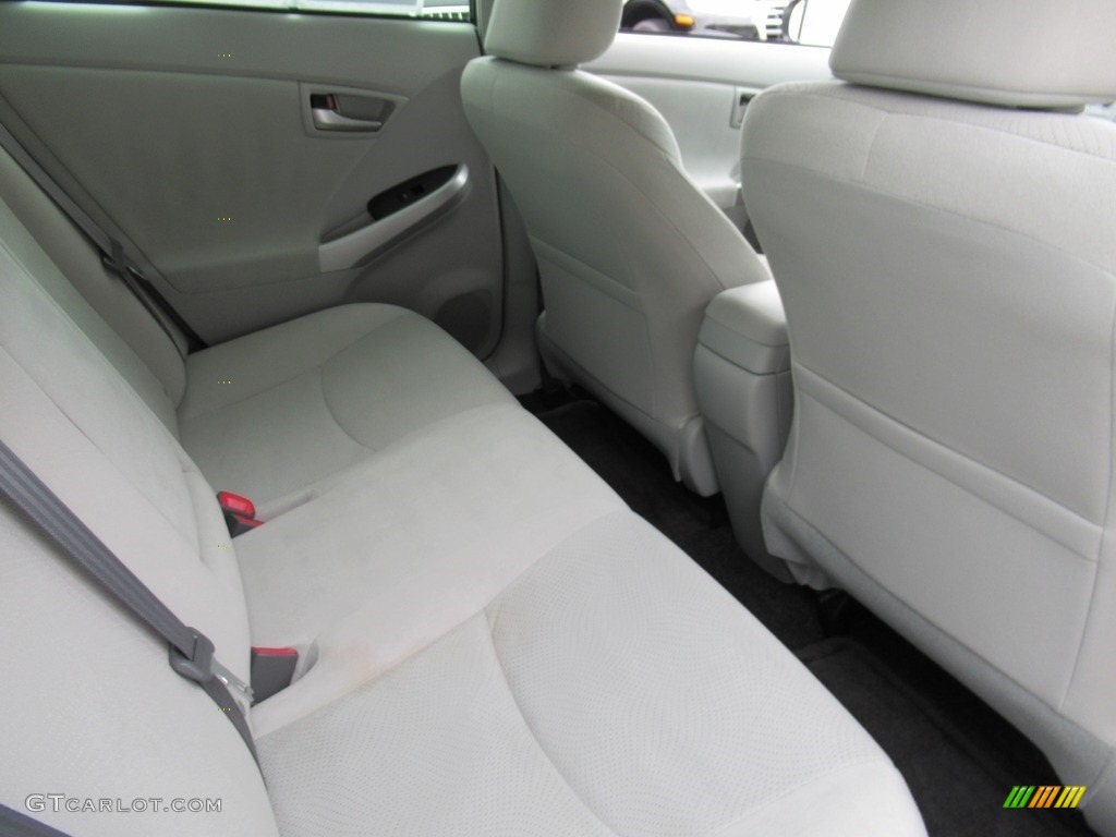 2015 Prius Two Hybrid - Classic Silver Metallic / Misty Gray photo #13