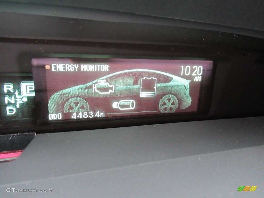 2015 Prius Two Hybrid - Classic Silver Metallic / Misty Gray photo #15