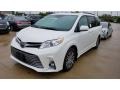 2020 Blizzard White Pearl Toyota Sienna XLE  photo #1