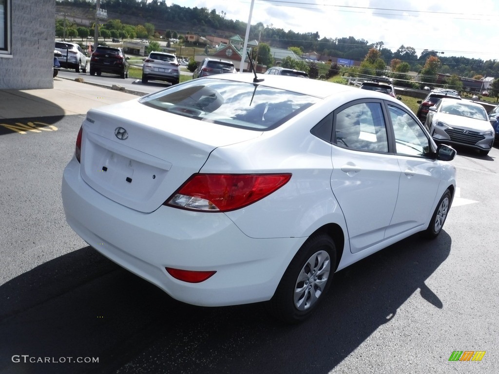 2016 Accent SE Sedan - Century White / Gray photo #8