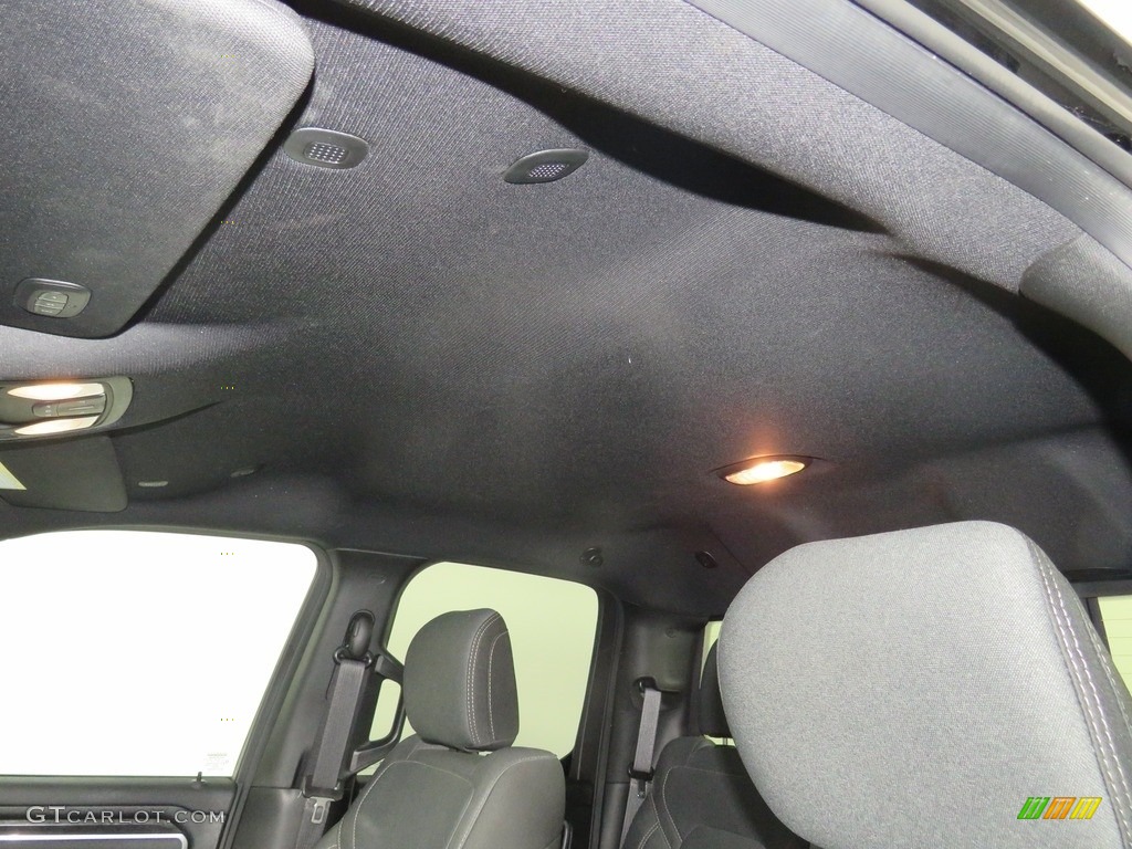 2010 Wrangler Unlimited Sport 4x4 - Stone White / Dark Slate Gray/Medium Slate Gray photo #41