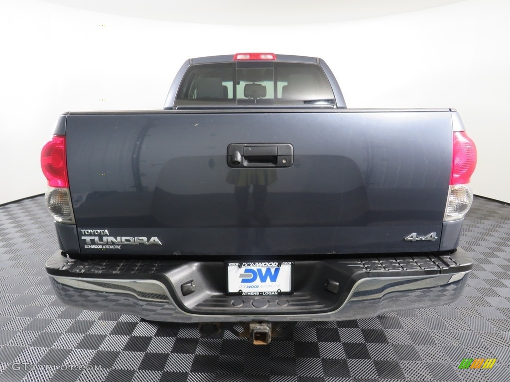 2009 Tundra SR5 Double Cab 4x4 - Slate Gray Metallic / Graphite Gray photo #11