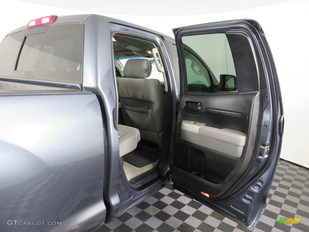 2009 Tundra SR5 Double Cab 4x4 - Slate Gray Metallic / Graphite Gray photo #26