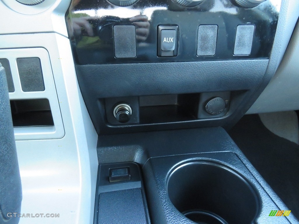 2009 Tundra SR5 Double Cab 4x4 - Slate Gray Metallic / Graphite Gray photo #36