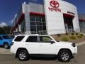 Super White - 4Runner SR5 4x4 Photo No. 2