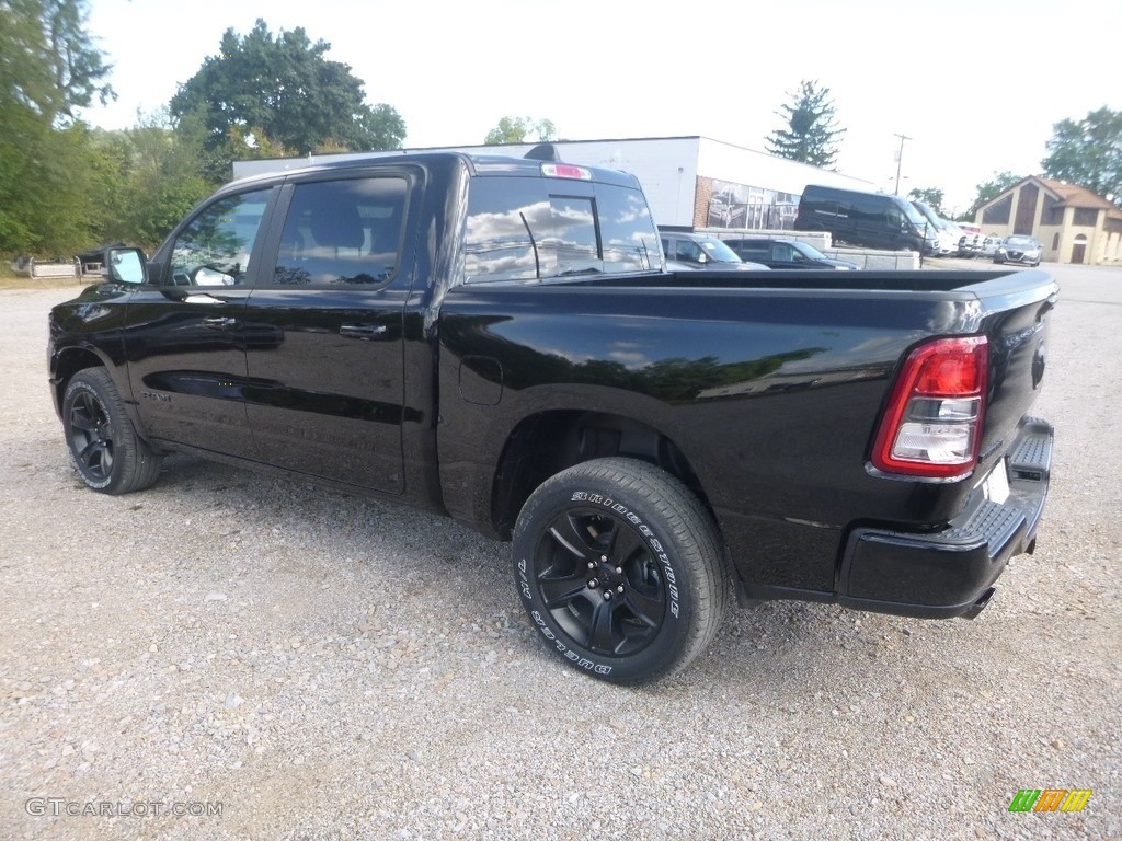2020 1500 Big Horn Night Edition Crew Cab 4x4 - Diamond Black Crystal Pearl / Black photo #3