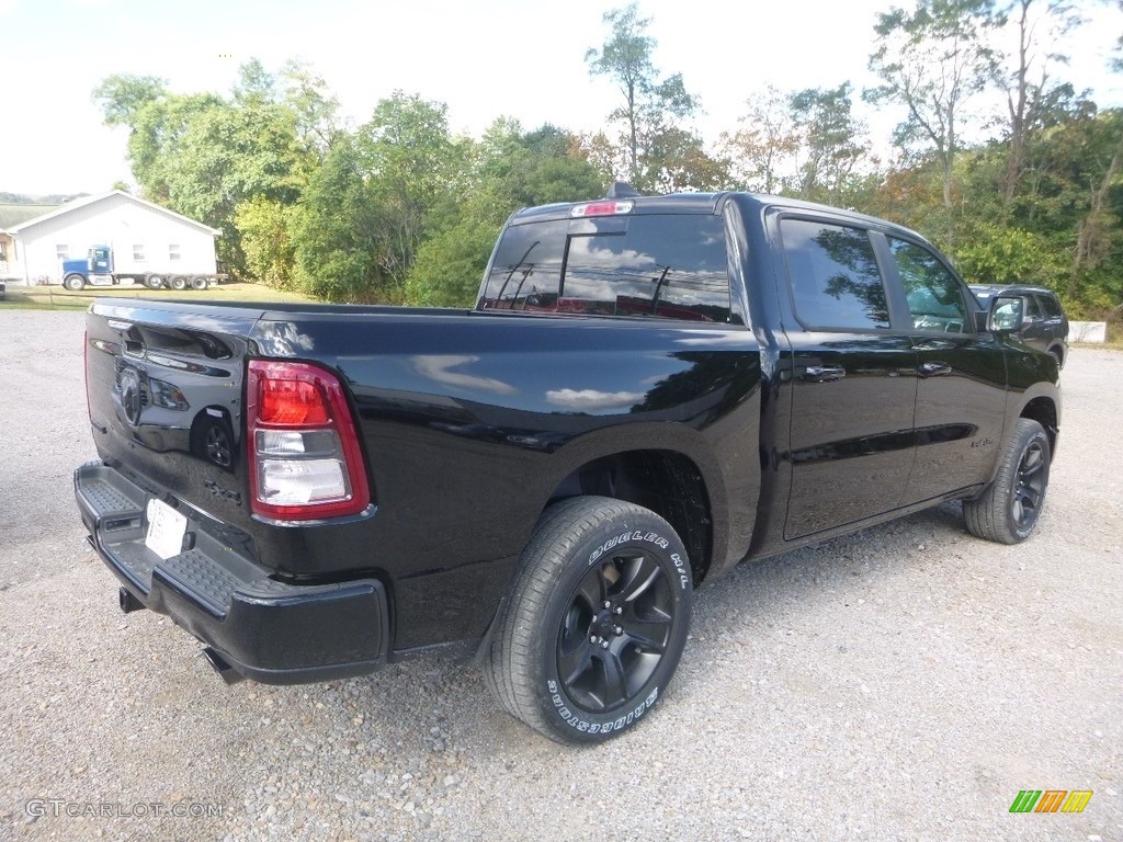 2020 1500 Big Horn Night Edition Crew Cab 4x4 - Diamond Black Crystal Pearl / Black photo #5