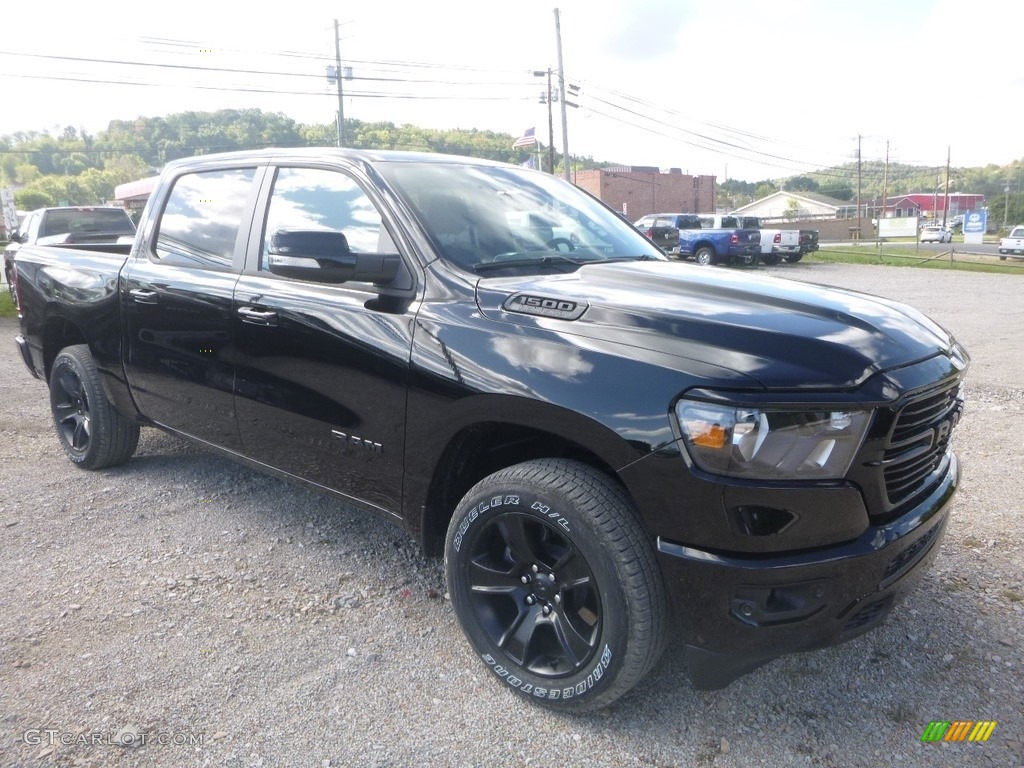2020 1500 Big Horn Night Edition Crew Cab 4x4 - Diamond Black Crystal Pearl / Black photo #7