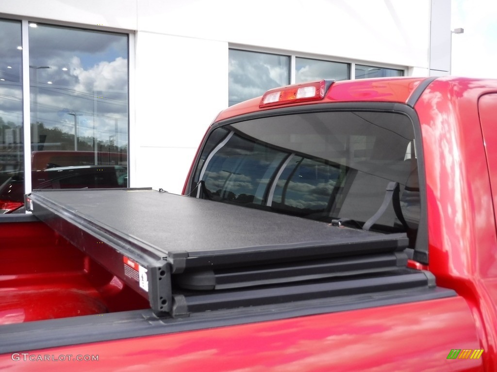 2013 Tundra SR5 TRD CrewMax 4x4 - Radiant Red / Graphite photo #15