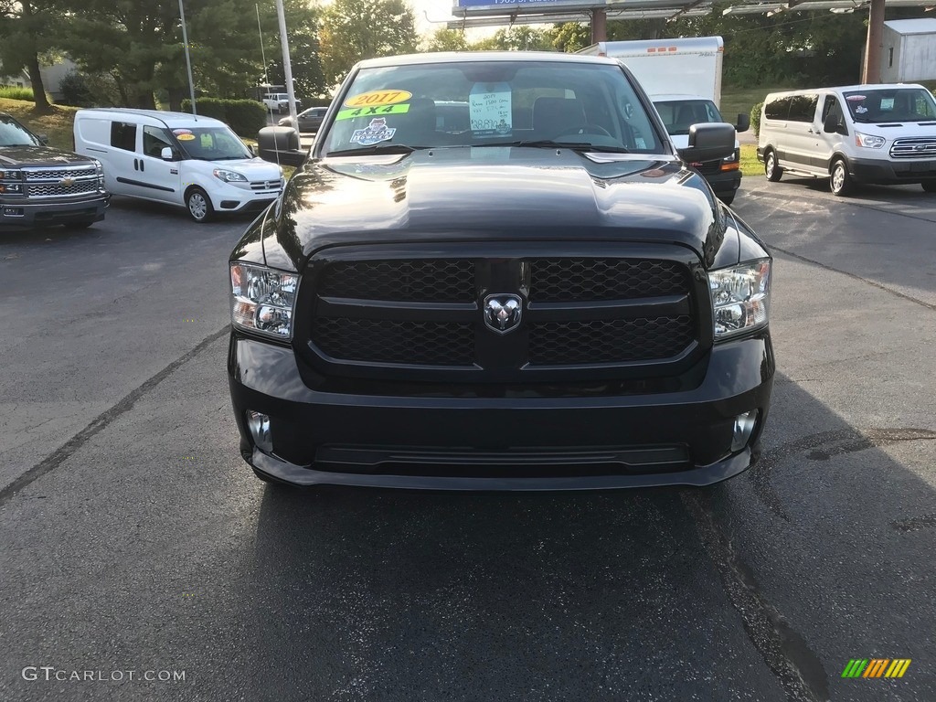 2017 1500 Tradesman Crew Cab 4x4 - Brilliant Black Crystal Pearl / Black/Diesel Gray photo #3