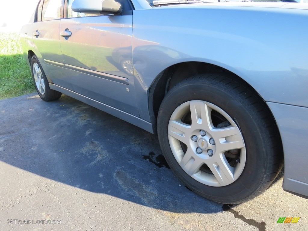 2007 Malibu LT Sedan - Dark Gray Metallic / Titanium Gray photo #3