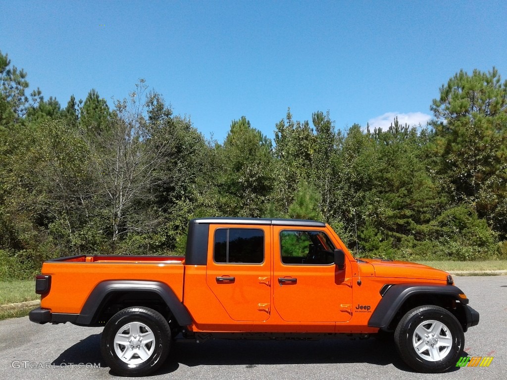 Punk'n Metallic 2020 Jeep Gladiator Sport 4x4 Exterior Photo #135339184
