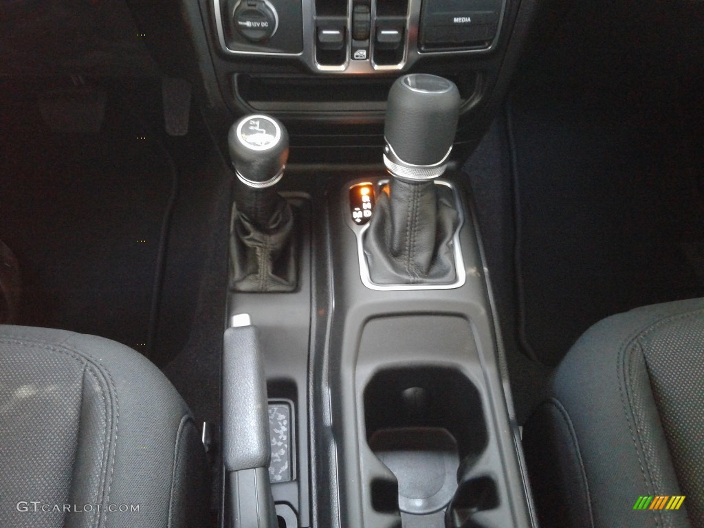 2020 Gladiator Sport 4x4 - Punk